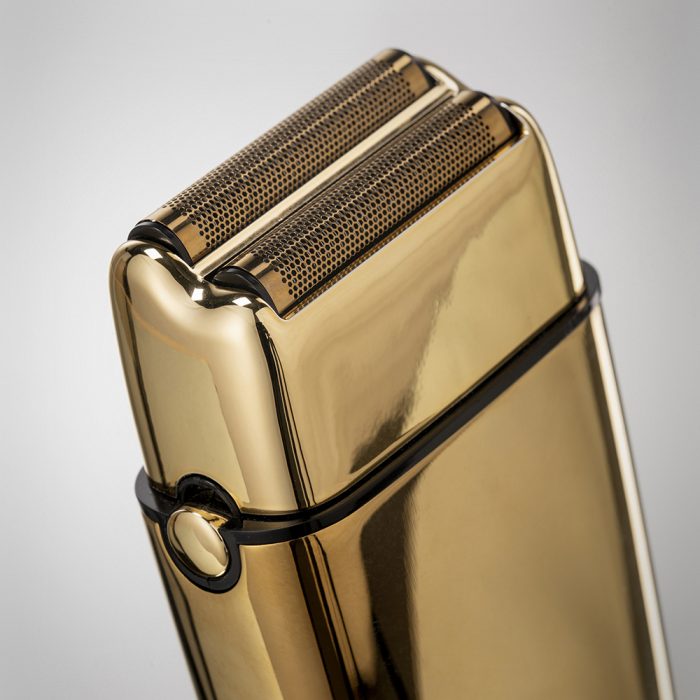 Close up of the BaByliss Foil Shaver in gold