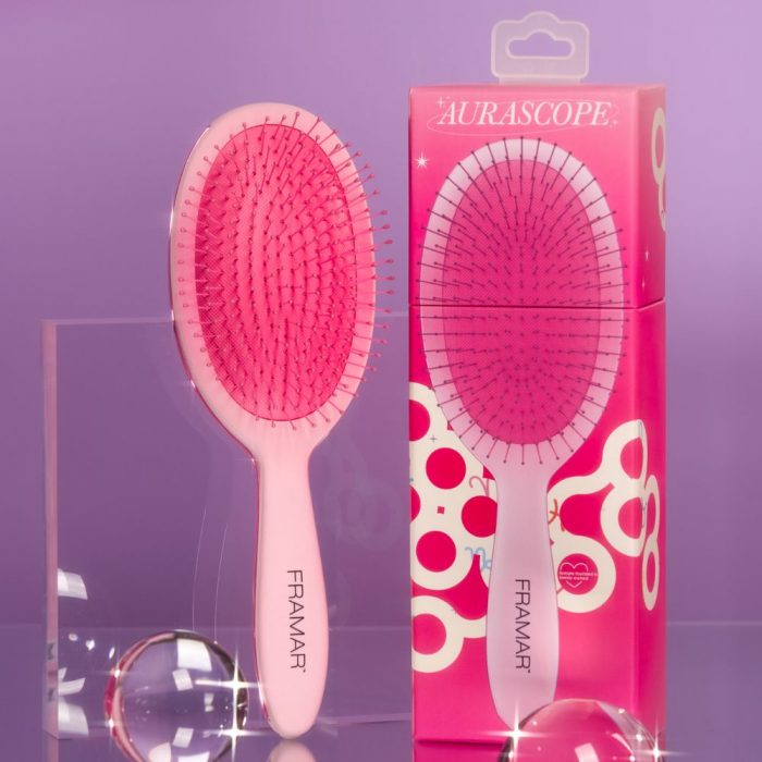 image of auroscope detangle brush